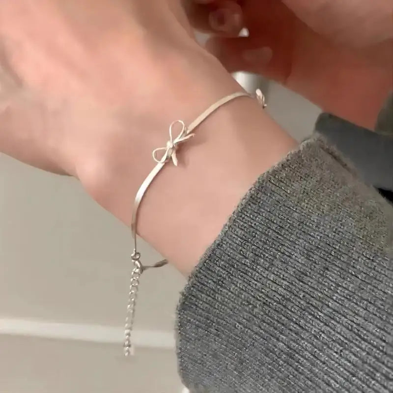 Bracelet mode avec nœud mignon