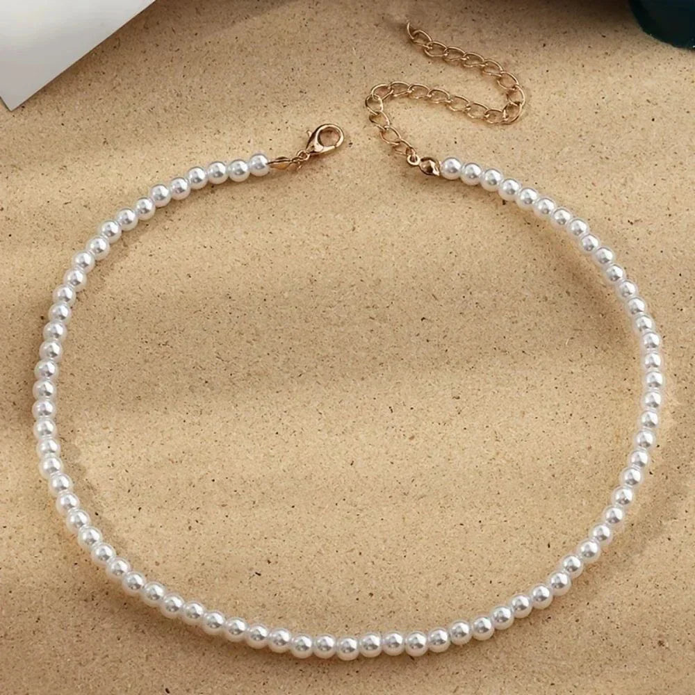 Nouveau collier chaîne simple en imitation perles d’eau douce