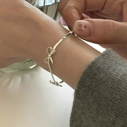 Bracelet mode avec nœud mignon