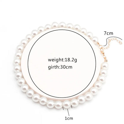 Nouveau collier chaîne simple en imitation perles d’eau douce