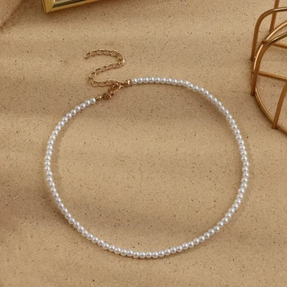 Nouveau collier chaîne simple en imitation perles d’eau douce